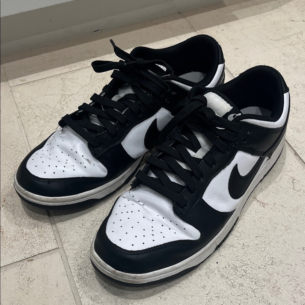 Nike Dunks - image 2